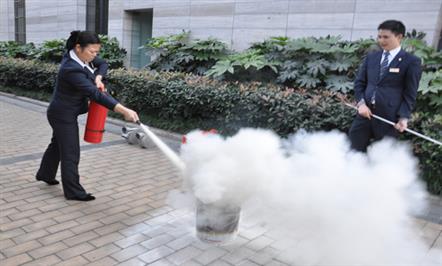 波尔菲特酒店开展消防演练