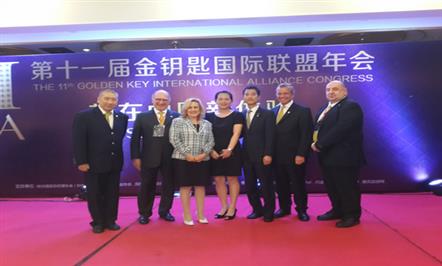 集团公司所属波尔菲特酒店员工再获国际“金钥匙”殊荣